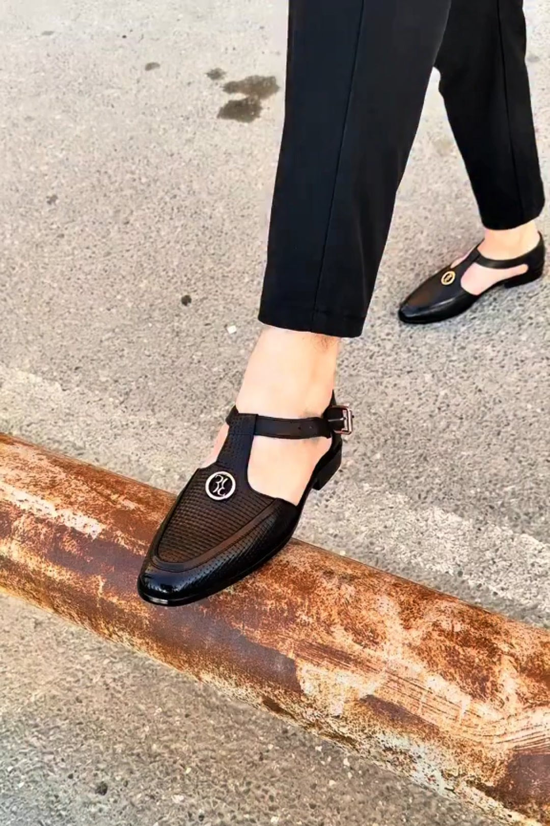 Men’s Black T-Strap Cut-Out Design Leather Loafers