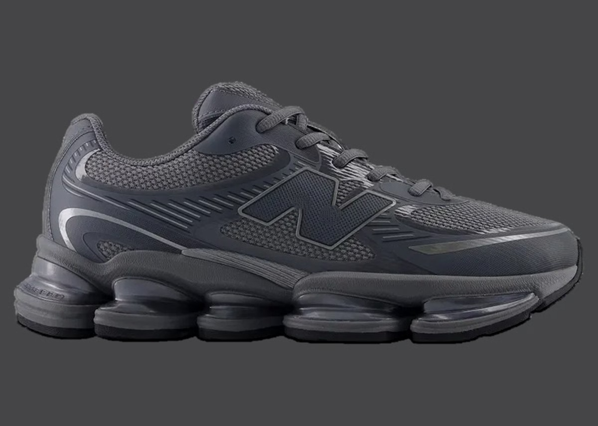 New Peak Retro-Futurism 2000 Sneakers