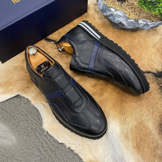 Laceless Blue Stripe Sports Shoes