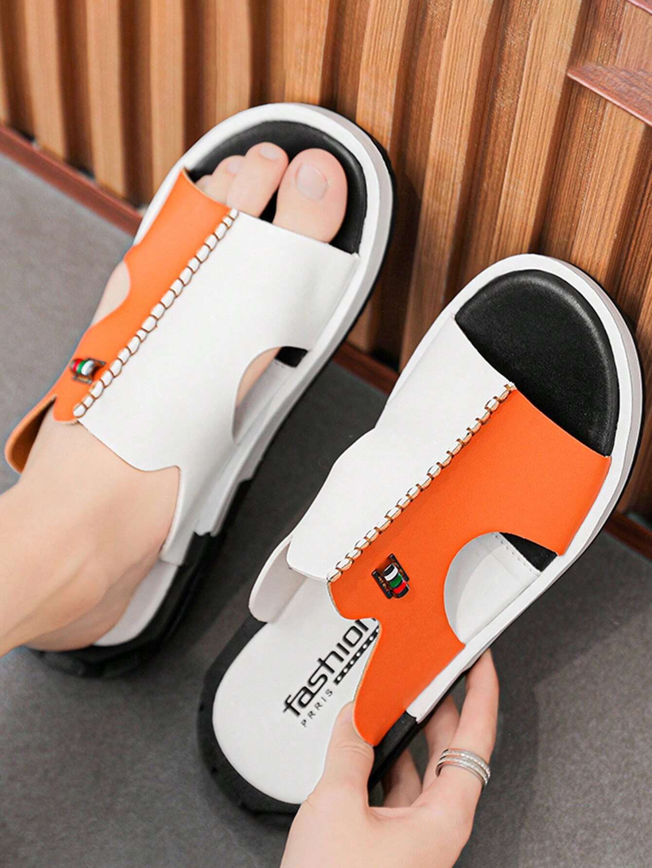 Men's Casual Two-tone Beach Walking Open-toe Slippers