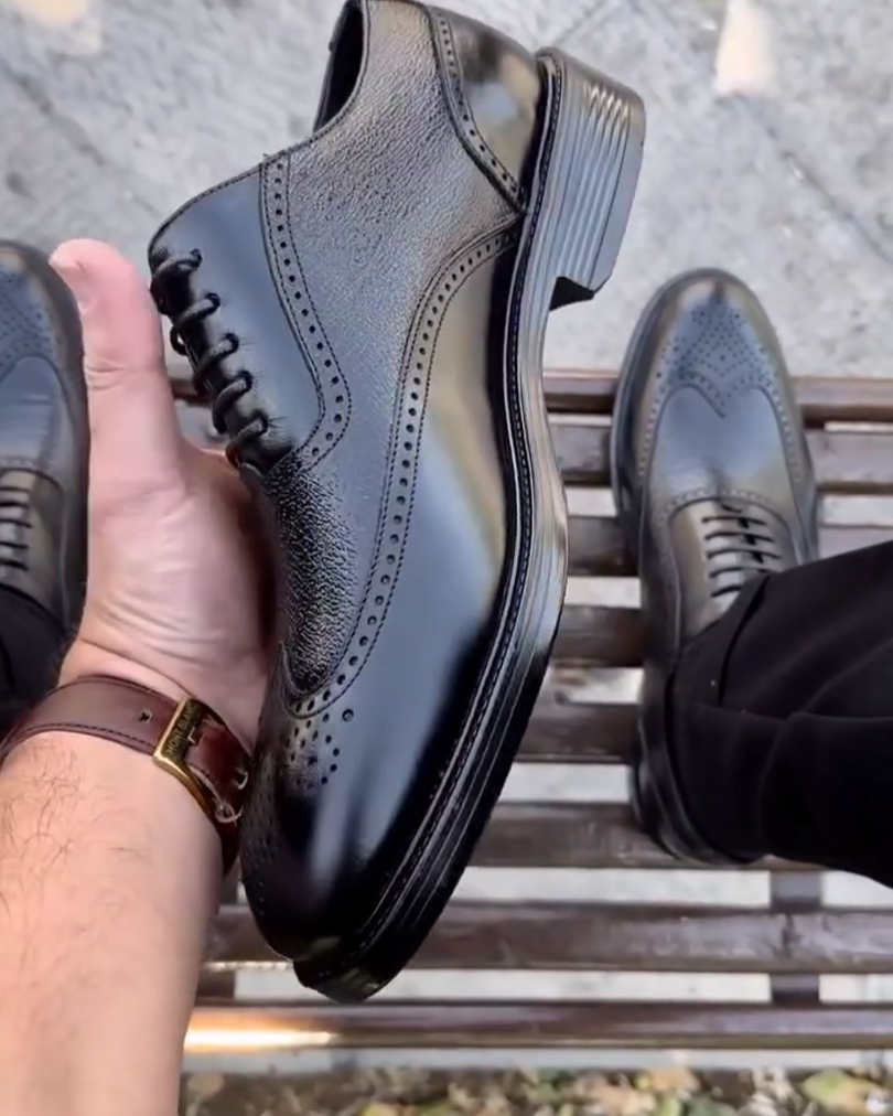 Men's Classic Handmade Retro Pattern Lace-Up Leather Shoes