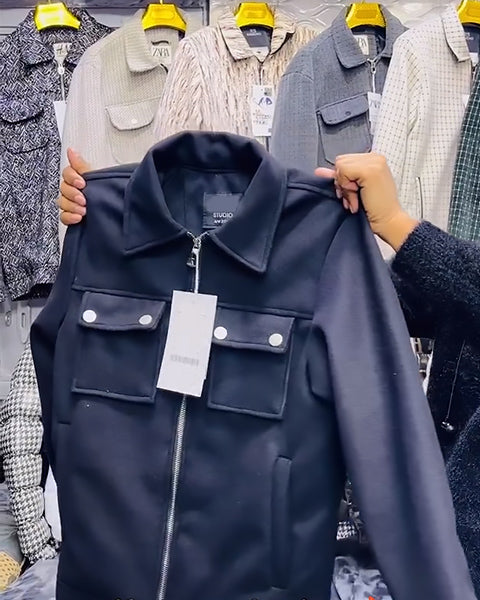 Stylish Zipper Jacket with Pocket Detail