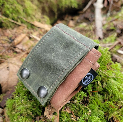 Deep Waxed Canvas Foraging Pouch – Hip Bag for Adventure