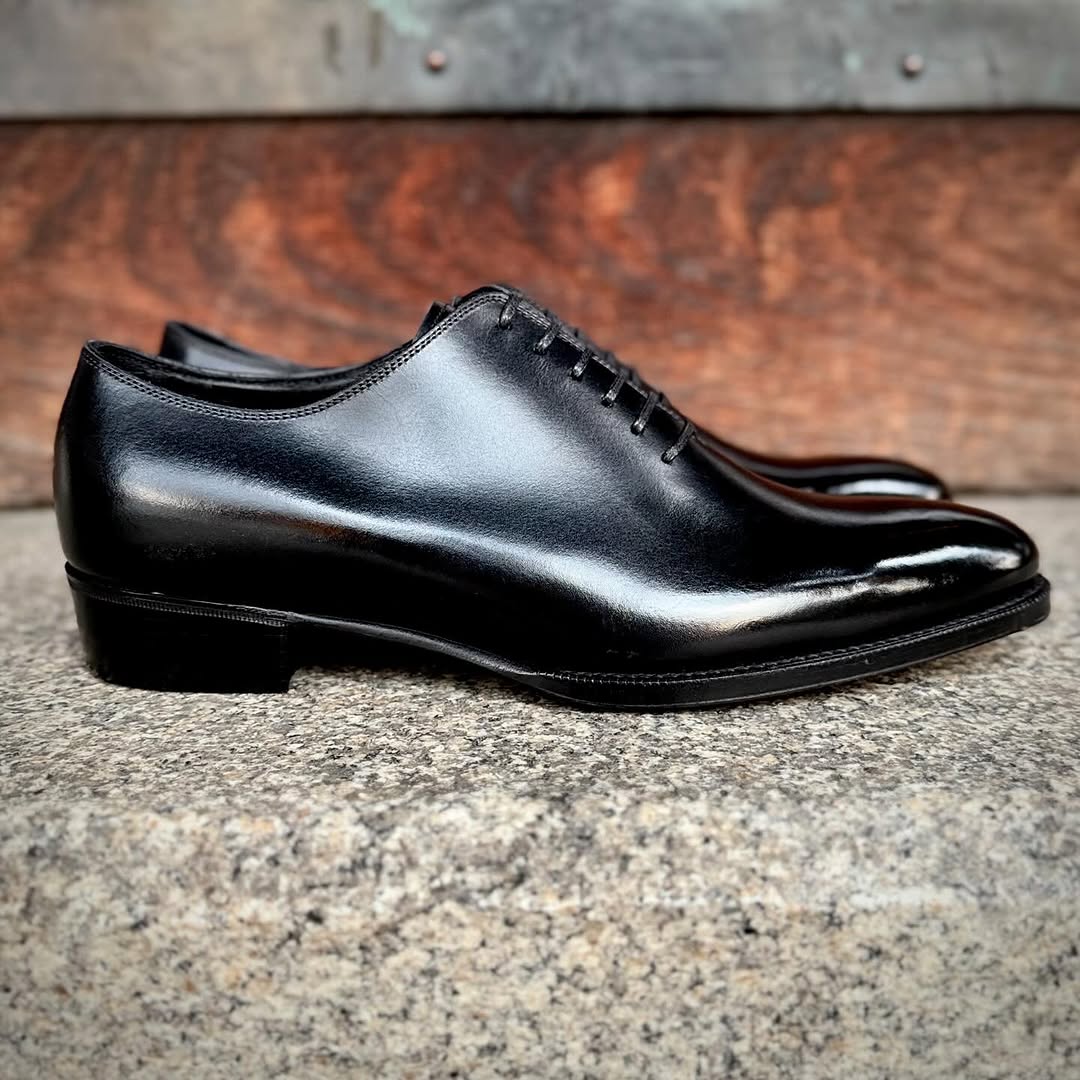 Black Elegance – Handmade Wholecut Formal Shoes for Men
