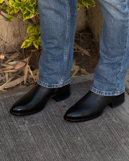 Blackridge Classic Roper Boots – Oil-Grain Leather