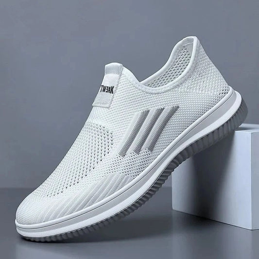 Solid Color Breathable Soft Sole Sports Shoes