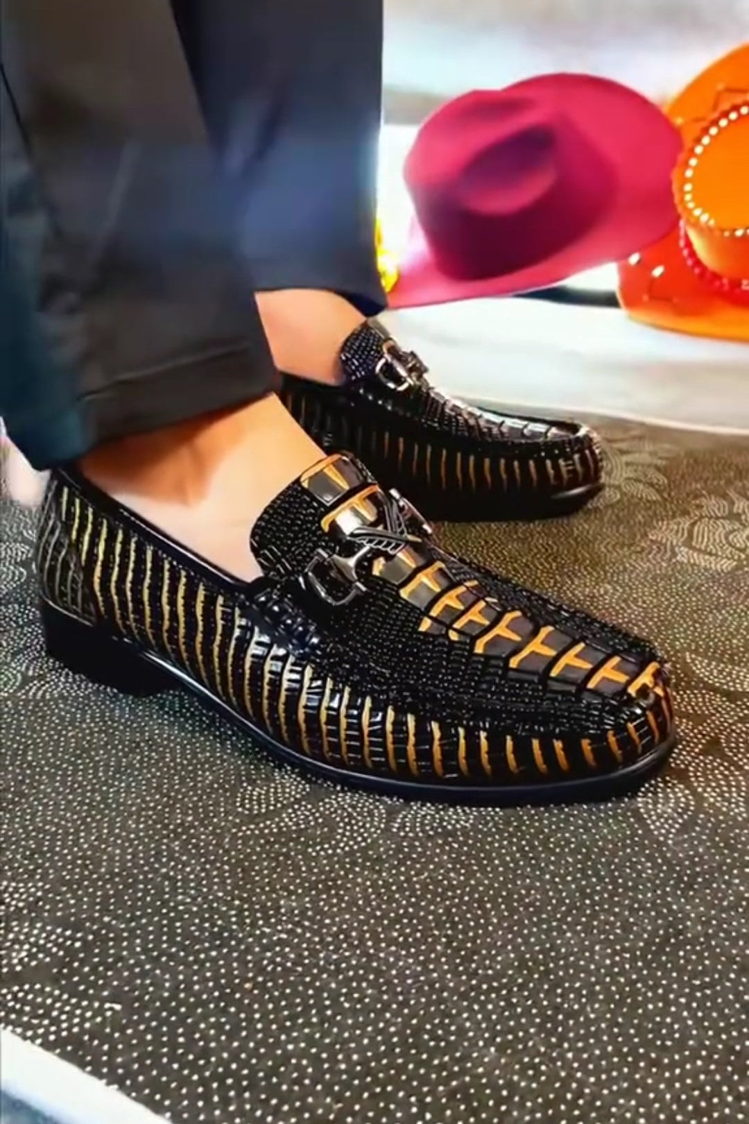 Men's Leather Crocodile Pattern Loafers