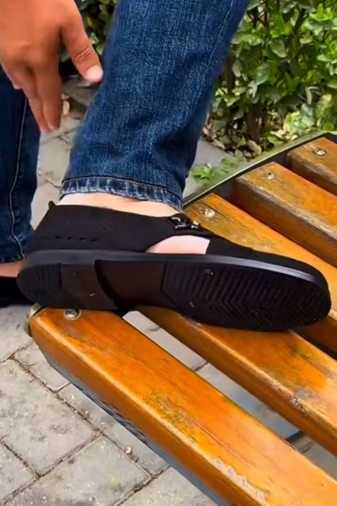 Classic Cutout Suede Cross Strap Sandals