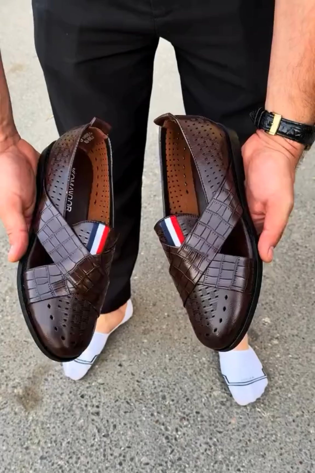 Casual Breathable Leather Slip-on Sandals