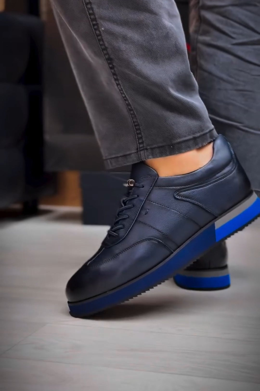 Verno Retro Leather Sneakers