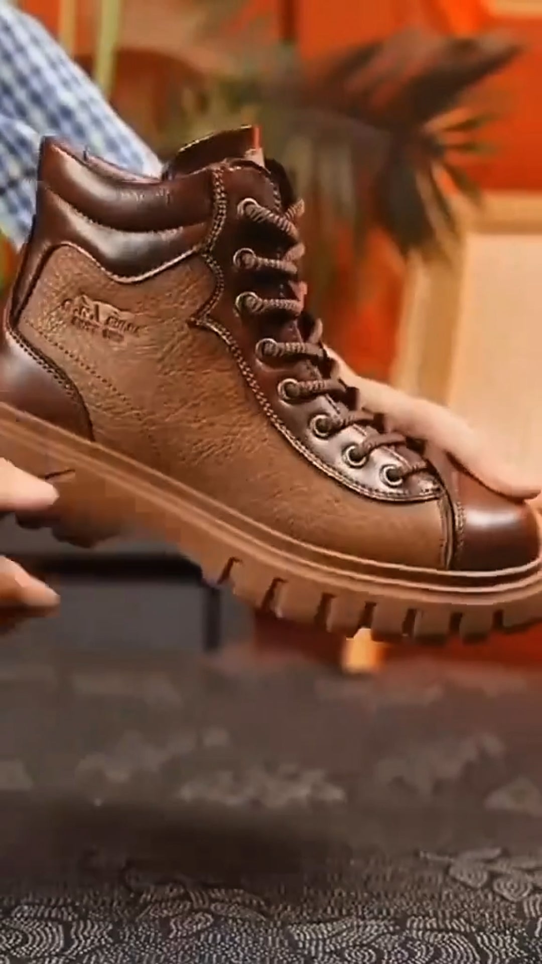 Durable Scratch-Resistant Platform Lace-Up Boots