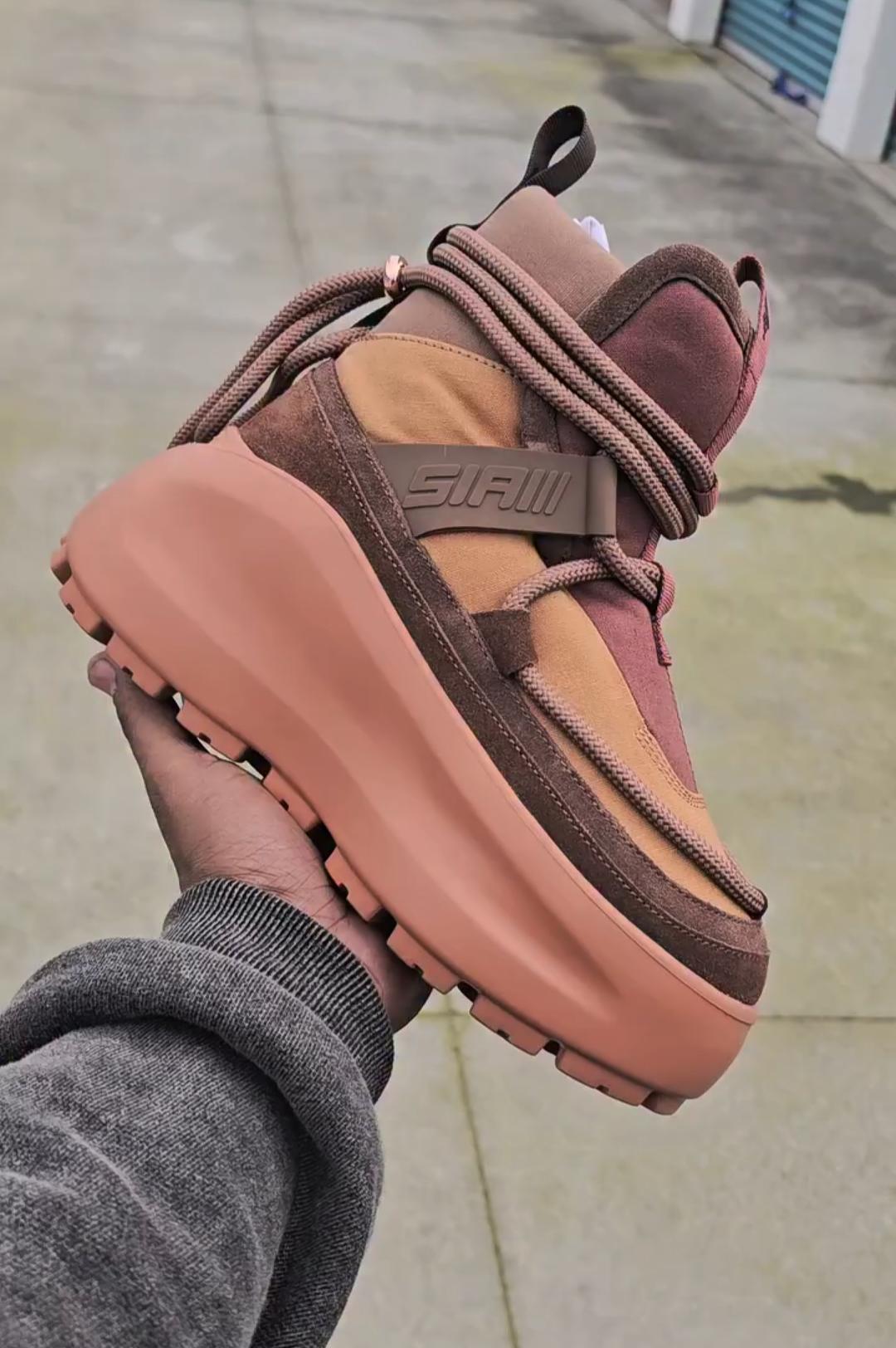 Trendy Lace-Up Platform Shoes