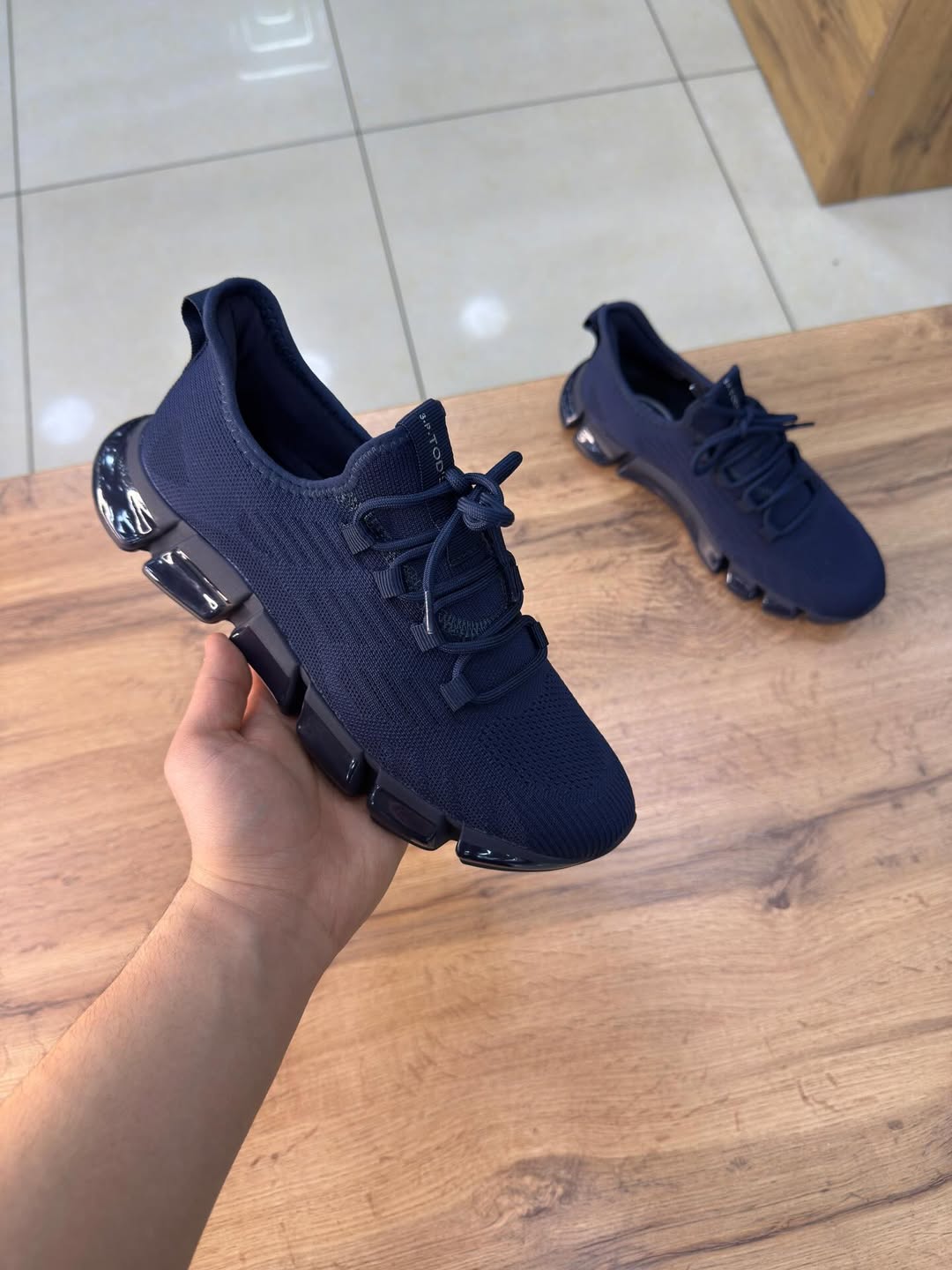 Breathable Waterproof Cushioned Sneakers