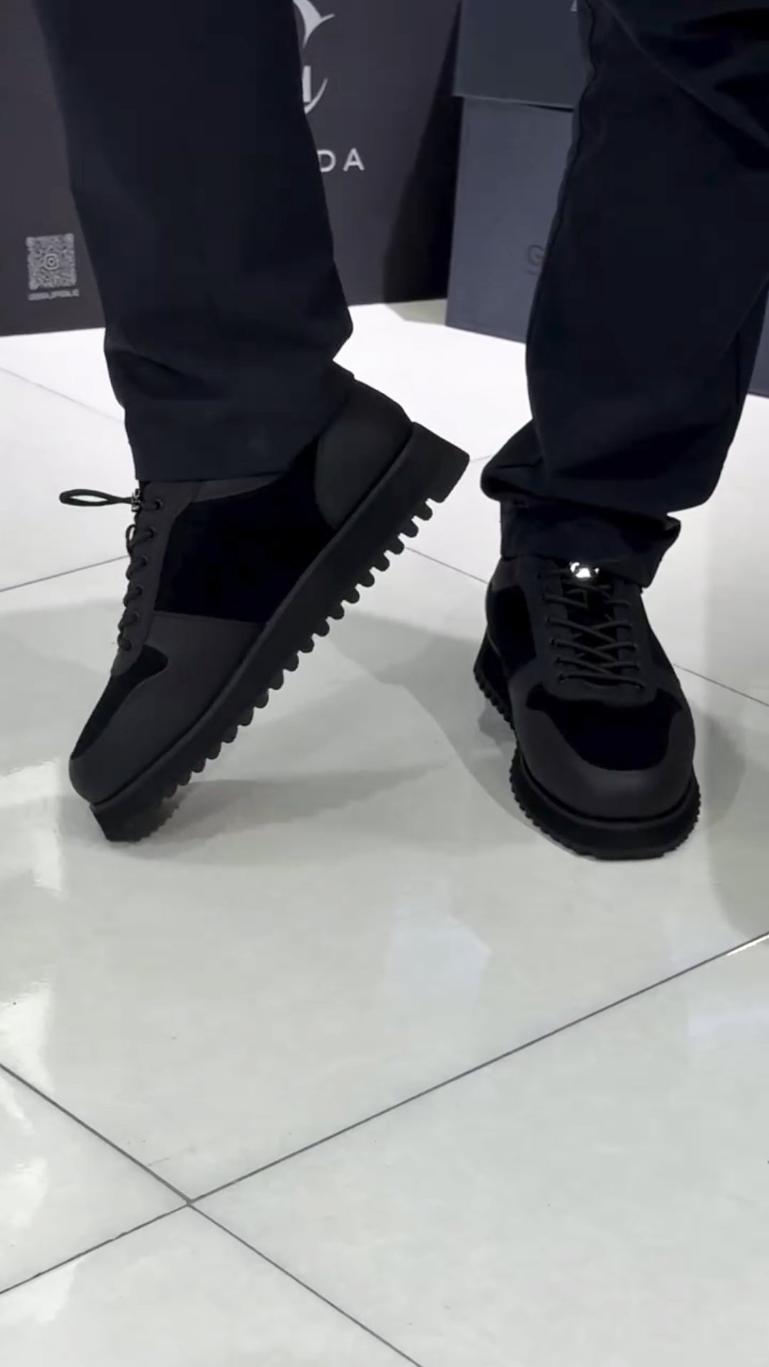 Men’s Patchwork Leather Lace-Up Shoes