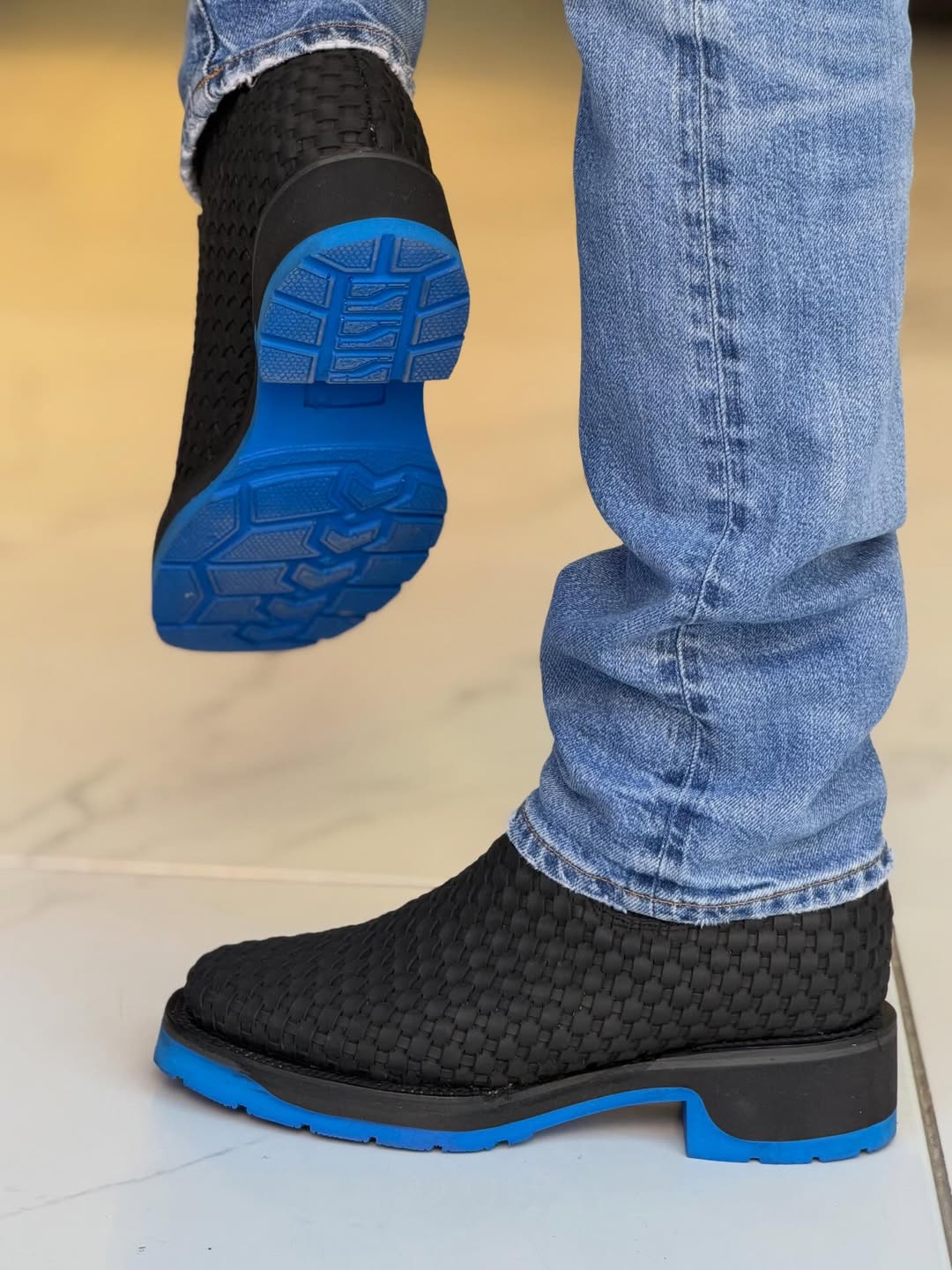 Waterproof Wear-Resistant Chunky Sole Boots (Blue Sole)