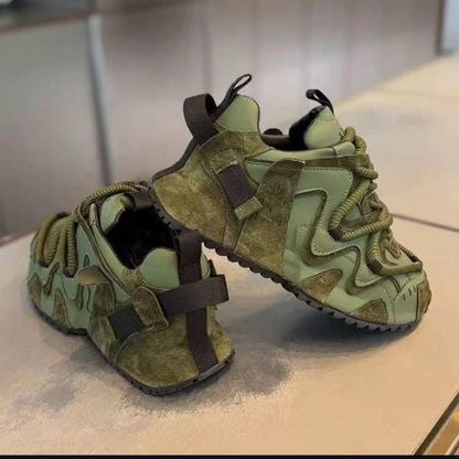 Men’s Low-Top Breathable Skate Sneakers
