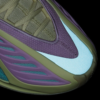 Anthony Youth Basketball Shoes