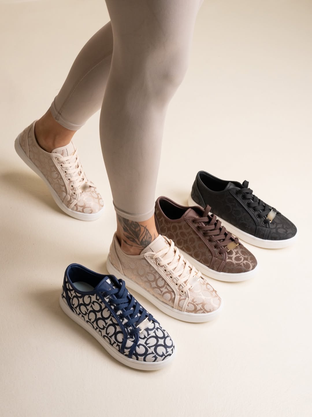 Women Monogram Print Low Top Sneaker