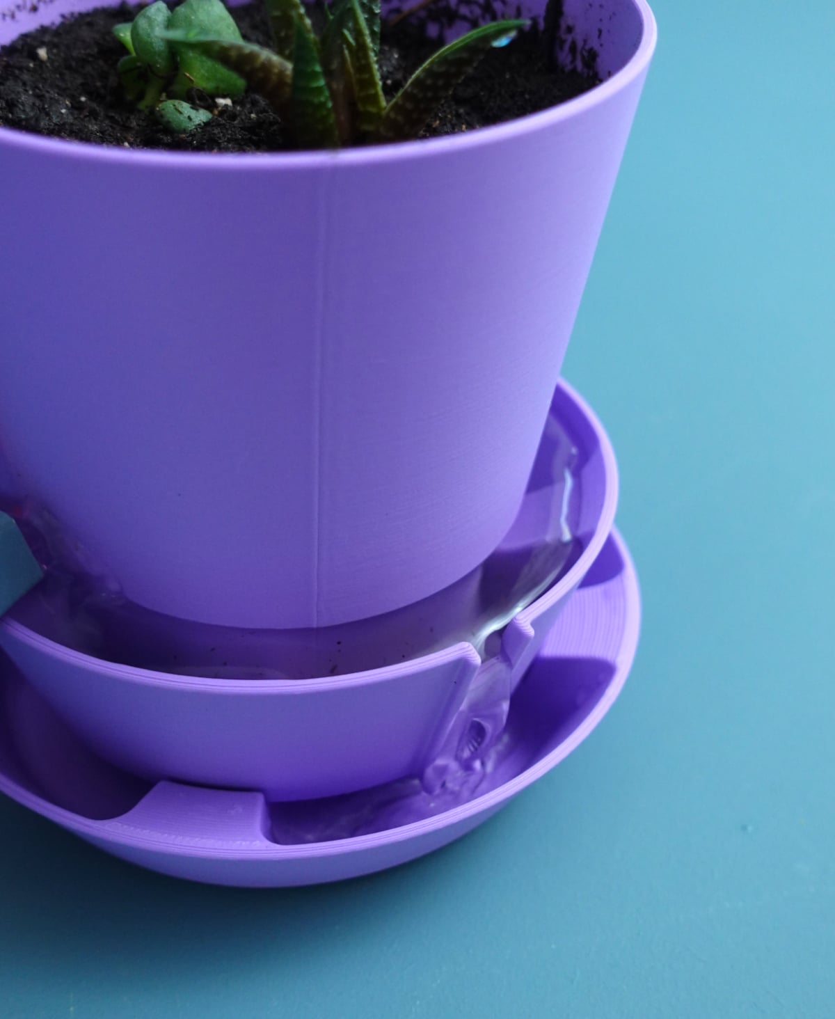 Smart Self-Watering Planter Pot