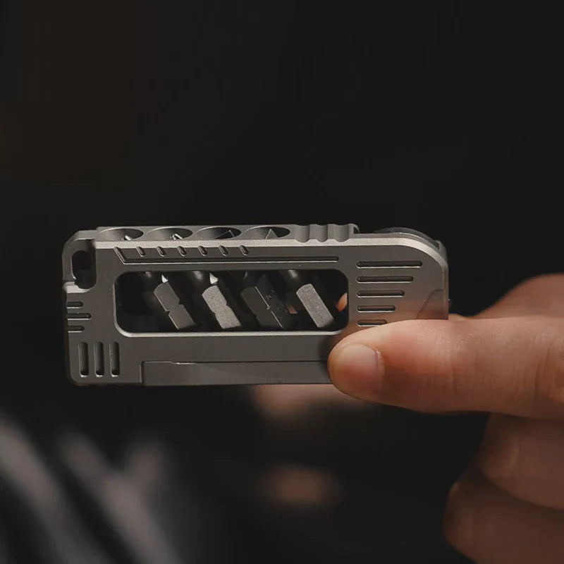 Titan 8-in-1 Pocket Multi Tool