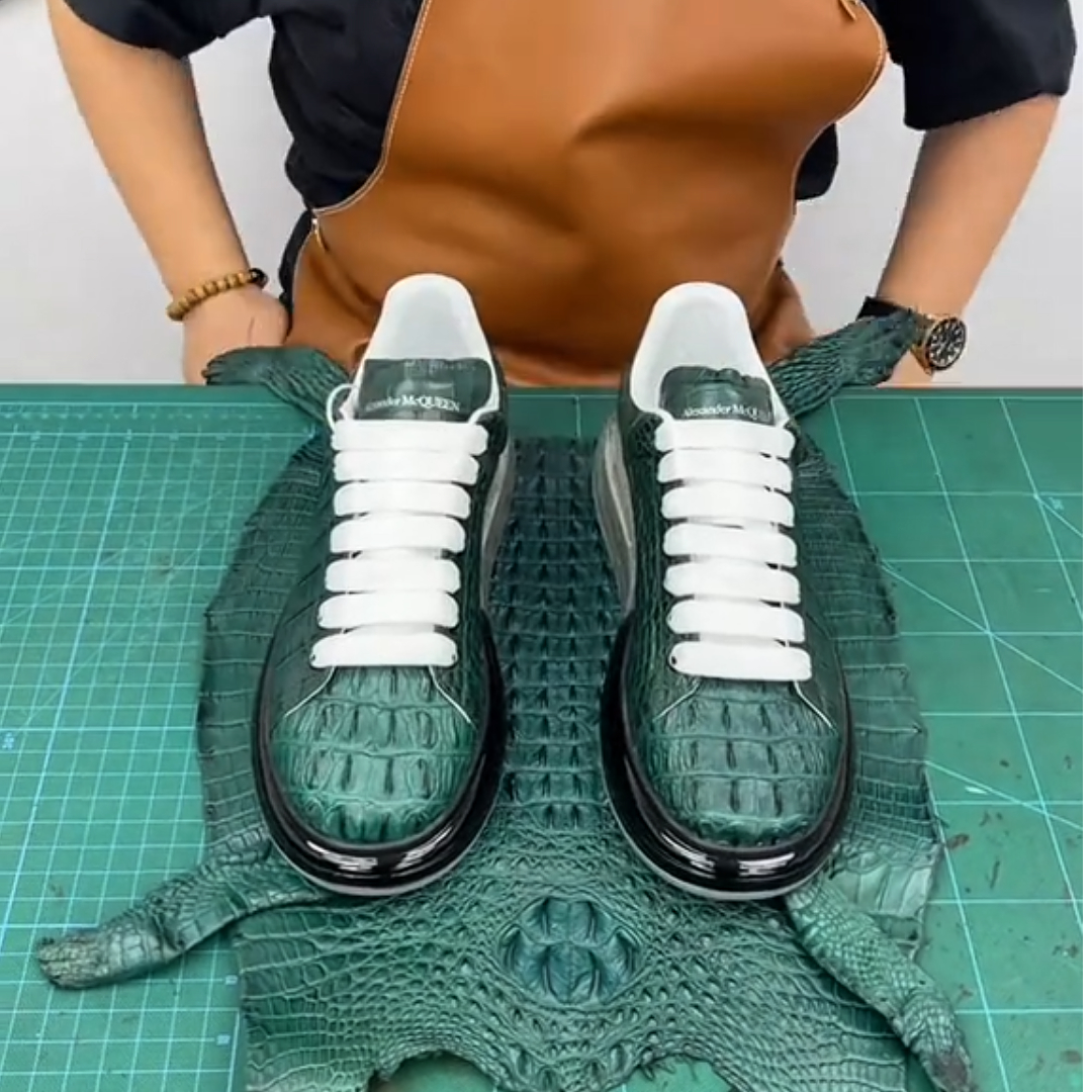 Luxury Croc Embossed Leather Platform Sneakers