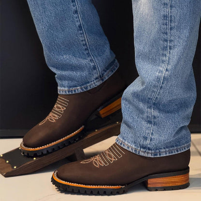 Men's Embroidered Slip-on Chelsea Boots