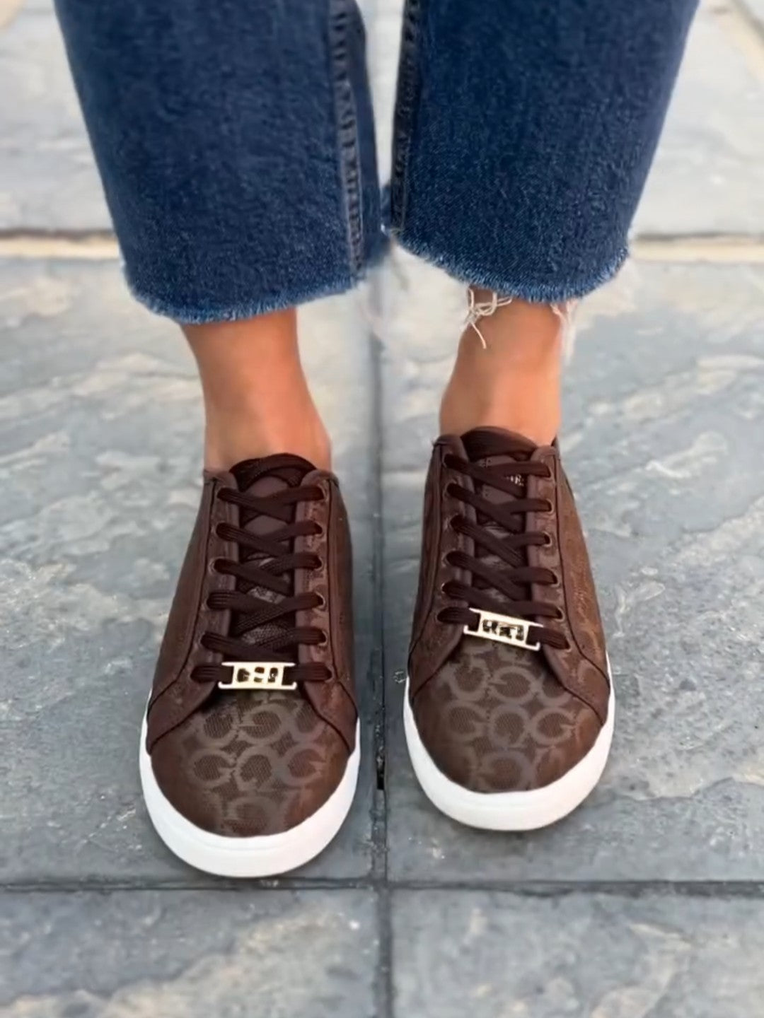Women Monogram Print Low Top Sneaker
