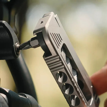 Titan 8-in-1 Pocket Multi Tool