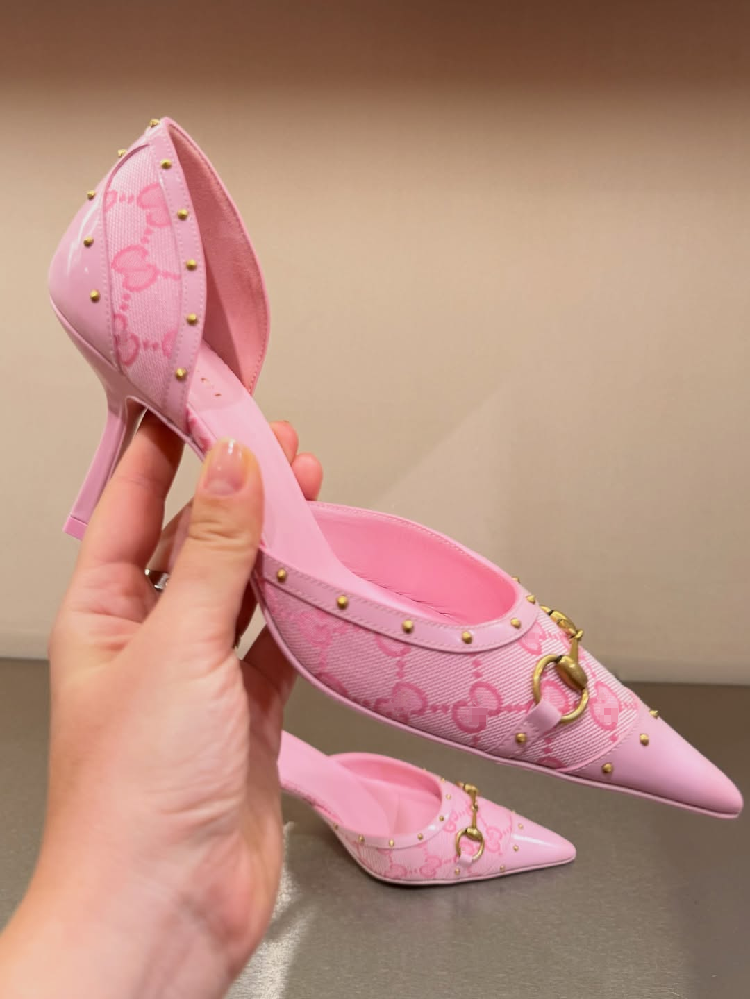 Women's Savoy Pink Canvas Pump