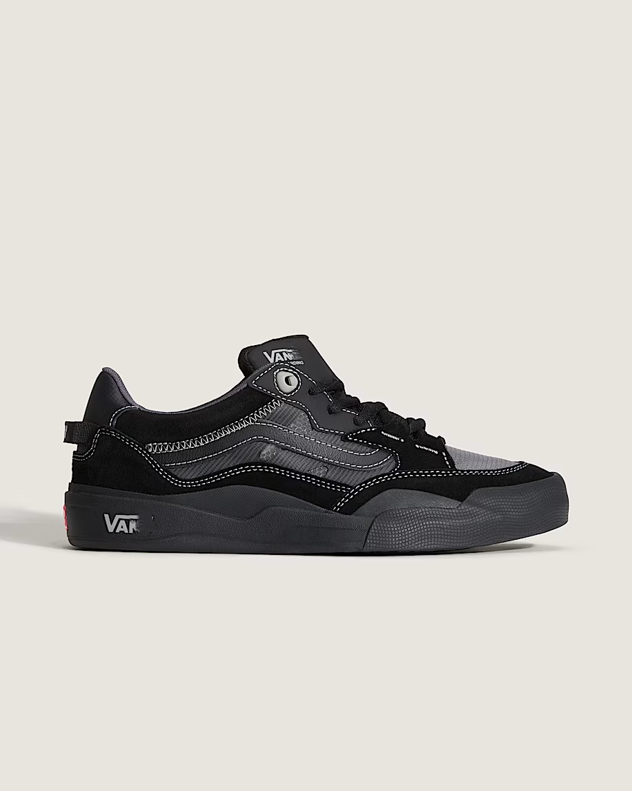 Men’s Low-Top Skate Sneakers with Durable Grip Sole