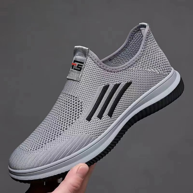 Solid Color Breathable Soft Sole Sports Shoes