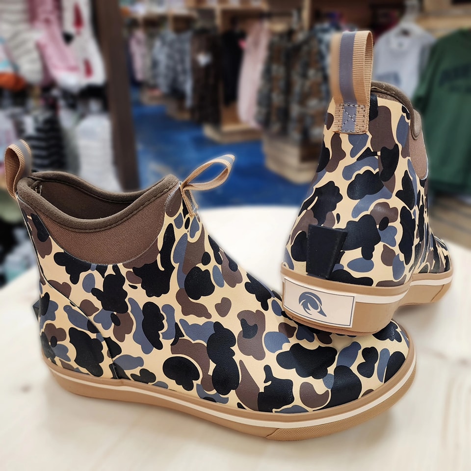 Old School Camo Deck Boots