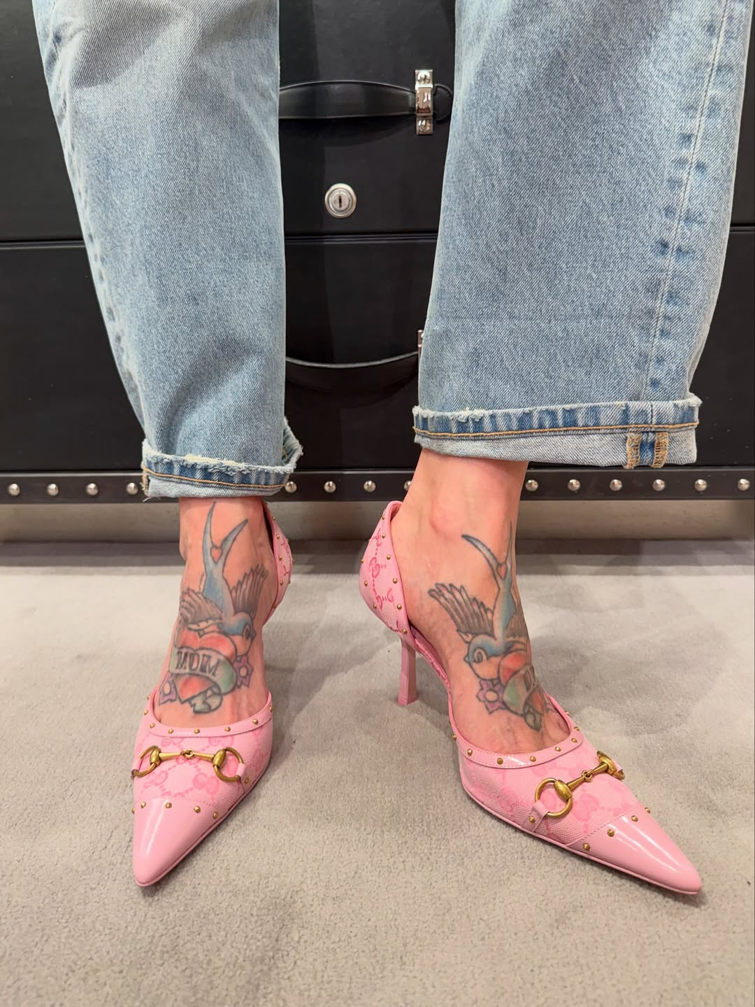 Women's Savoy Pink Canvas Pump