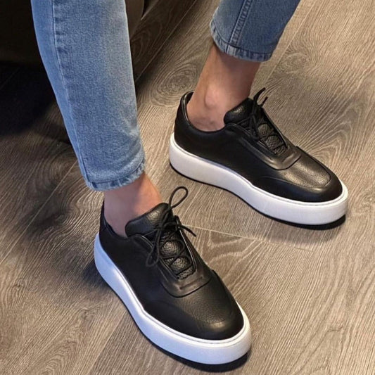 Men's New Leather Versatile Casual Sports Shoes