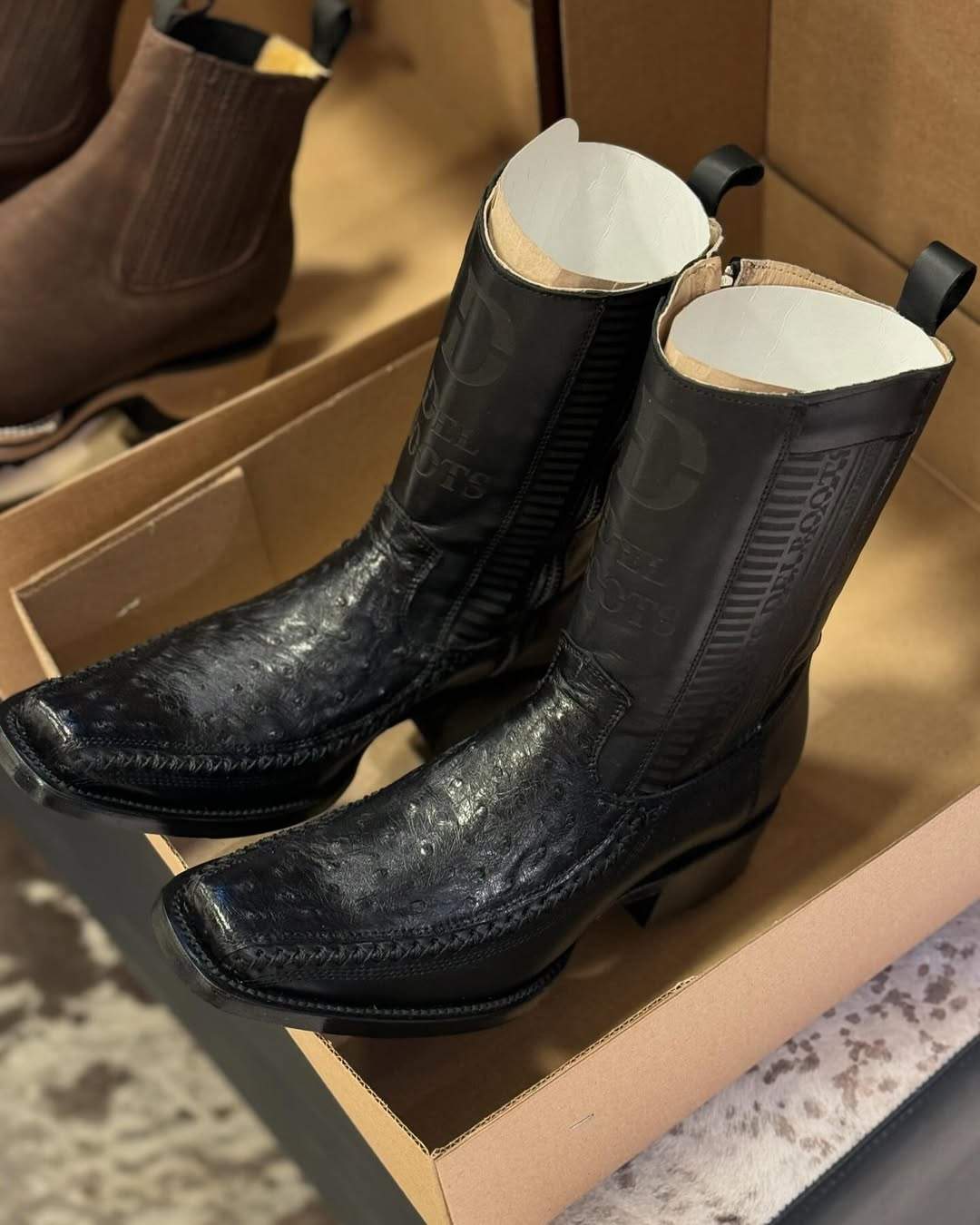 Men's Handmade Cowboy Boot In Leather