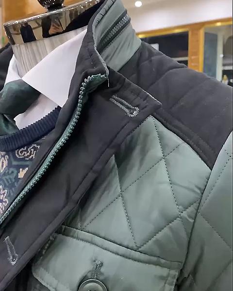 Quilted Multi-Pocket Padded Jacket