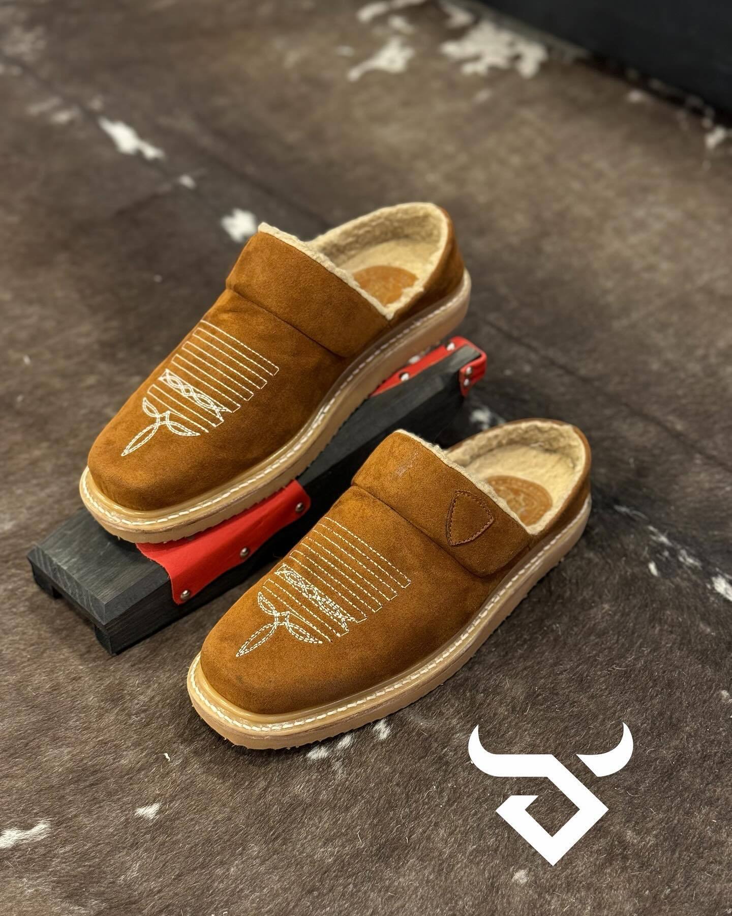 Men's Suede Printed Slip-On Slippers