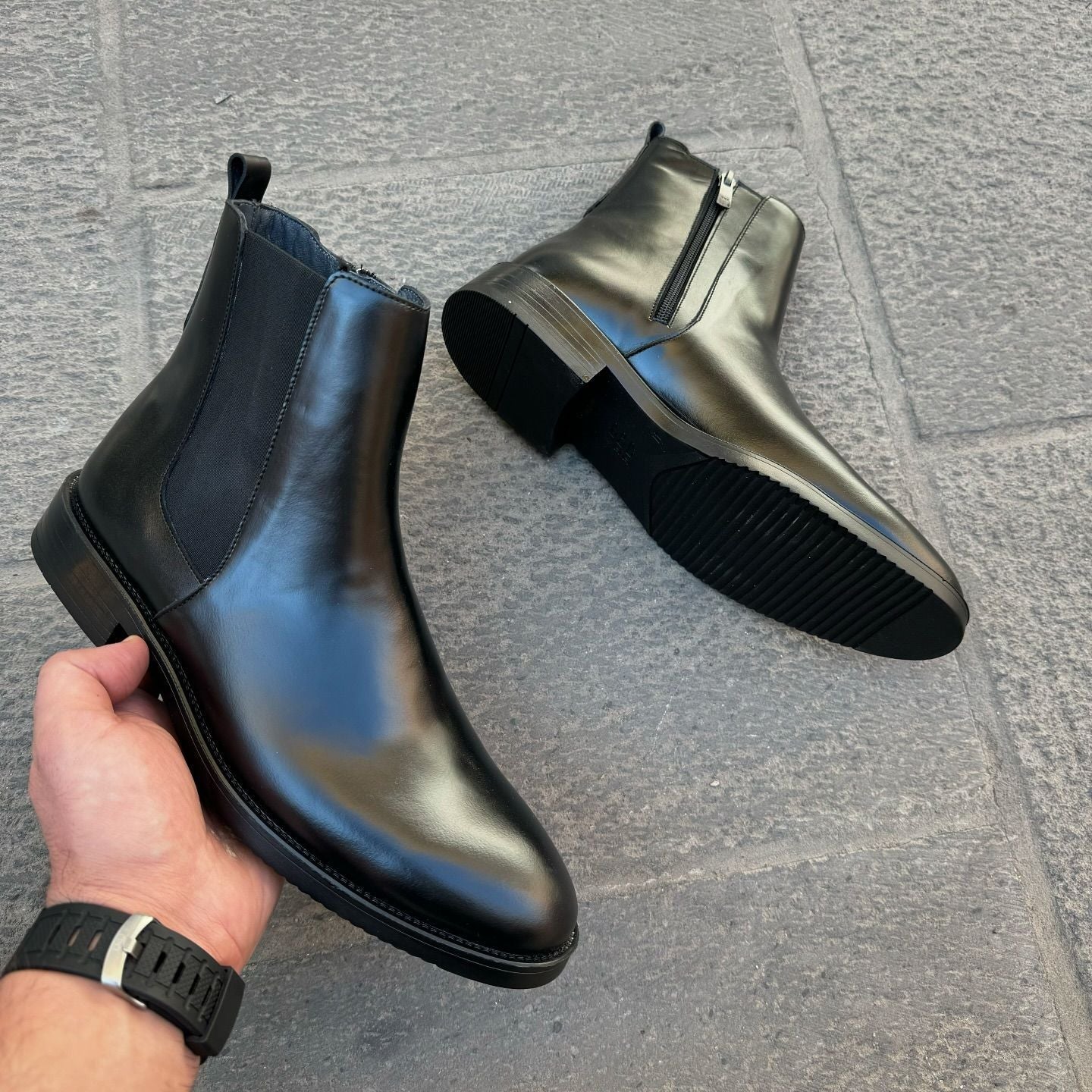 Solid Shiny Leather Handmade Chelsea Boots