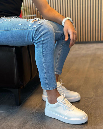 White Lace-Up Casual Sports Shoes