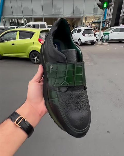 Velcro Men's Sports Shoes