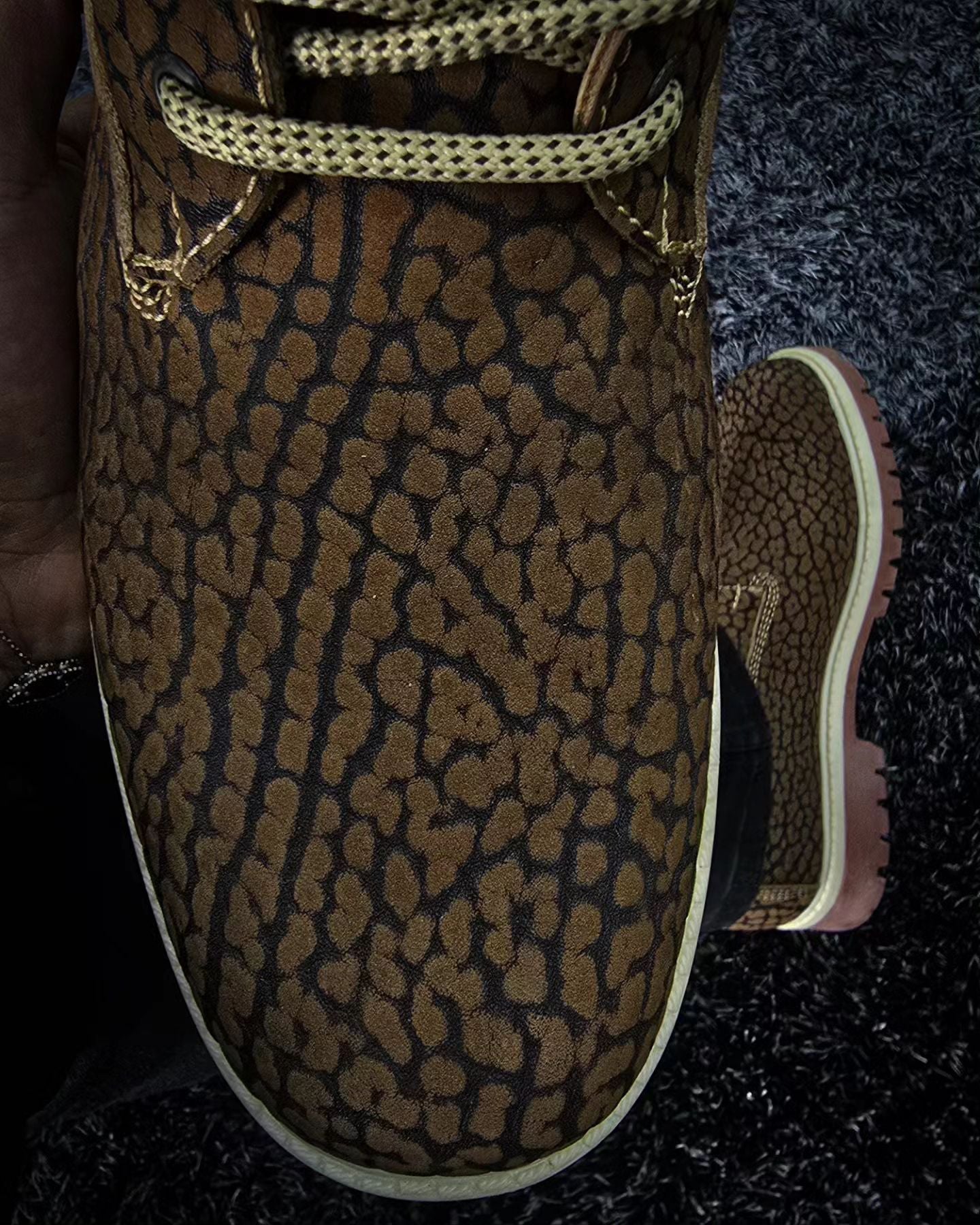 Retro 3D Pattern Martin Lace-Up Ankle Boots