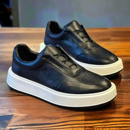 Men's New Leather Versatile Casual Sports Shoes