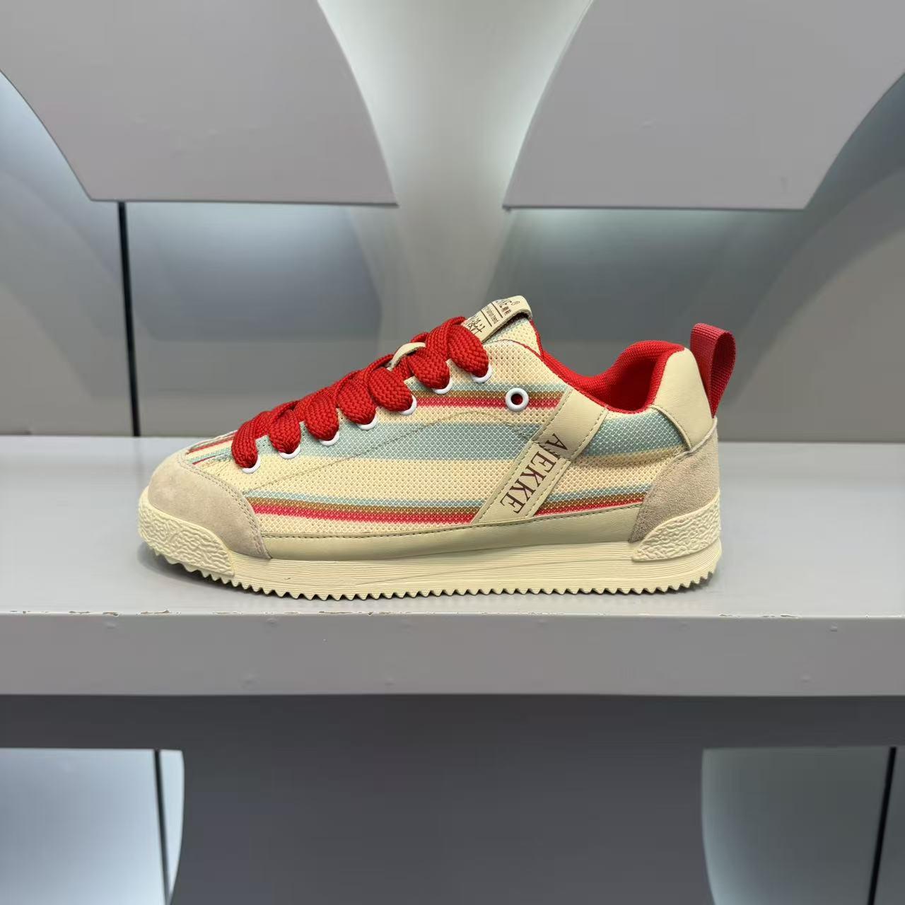 Luxury Colorful Breathable Casual Sneakers