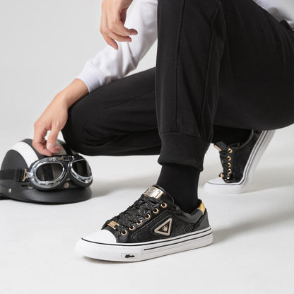 Men’s Low-Top Breathable Leather Skate Sneakers