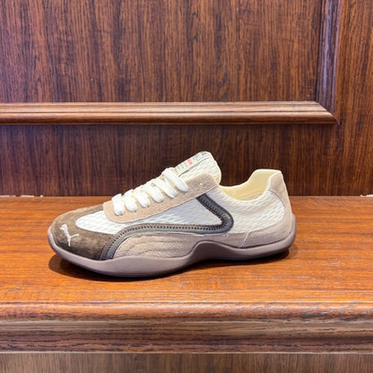 Low-Top Lightweight Breathable Mesh Soft Sole Sneakers