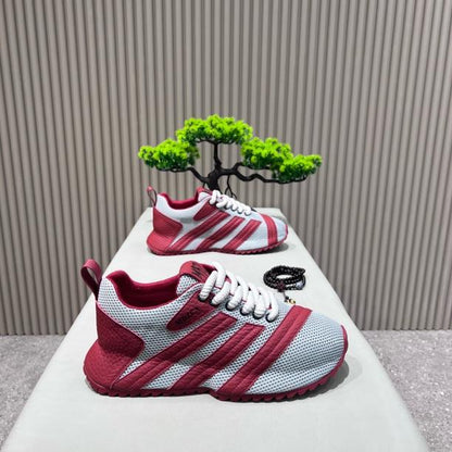 Low-Top Breathable Mesh Chunky Sole Sneakers with Wrapped Outsole