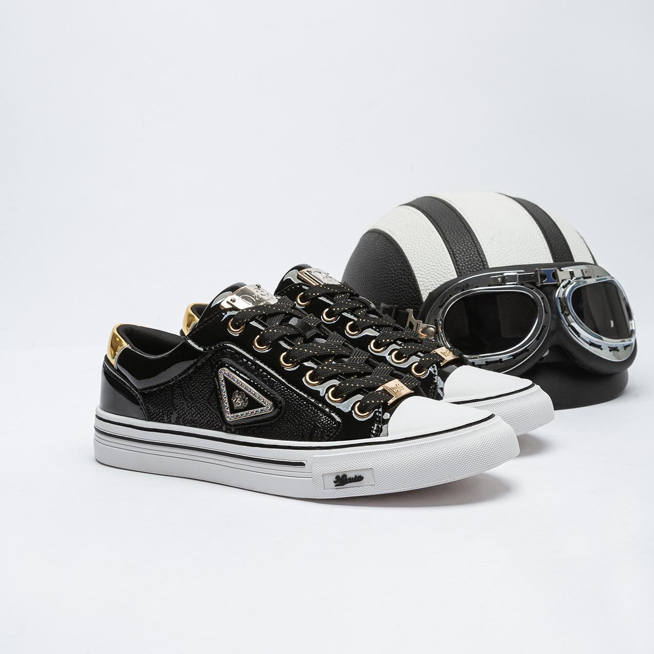 Men’s Low-Top Breathable Leather Skate Sneakers
