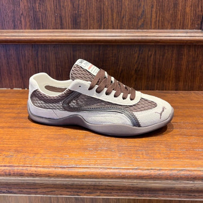 Low-Top Lightweight Breathable Mesh Soft Sole Sneakers