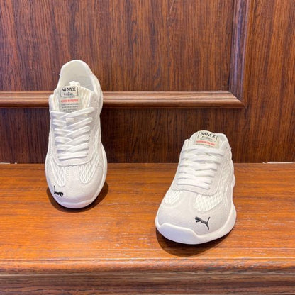 Low-Top Lightweight Breathable Mesh Soft Sole Sneakers