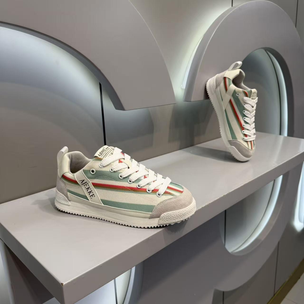 Luxury Colorful Breathable Casual Sneakers